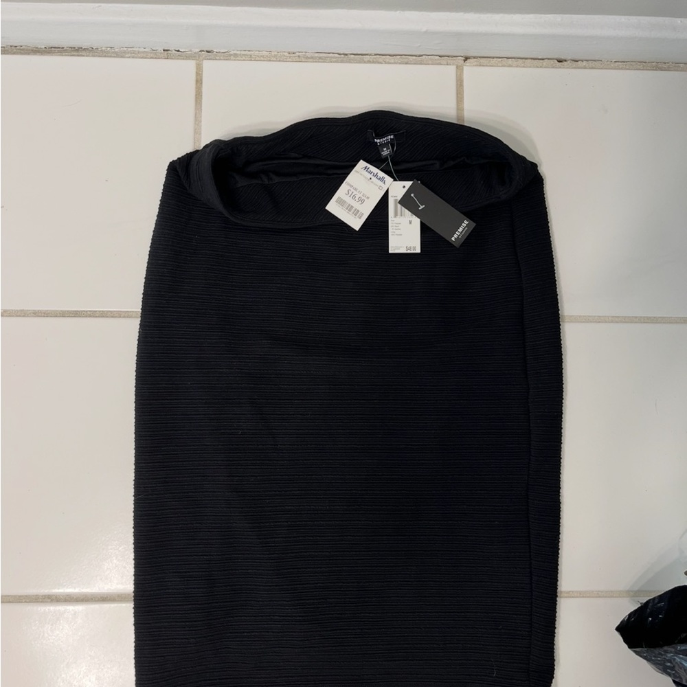 Premise Black Ribbed Skirt